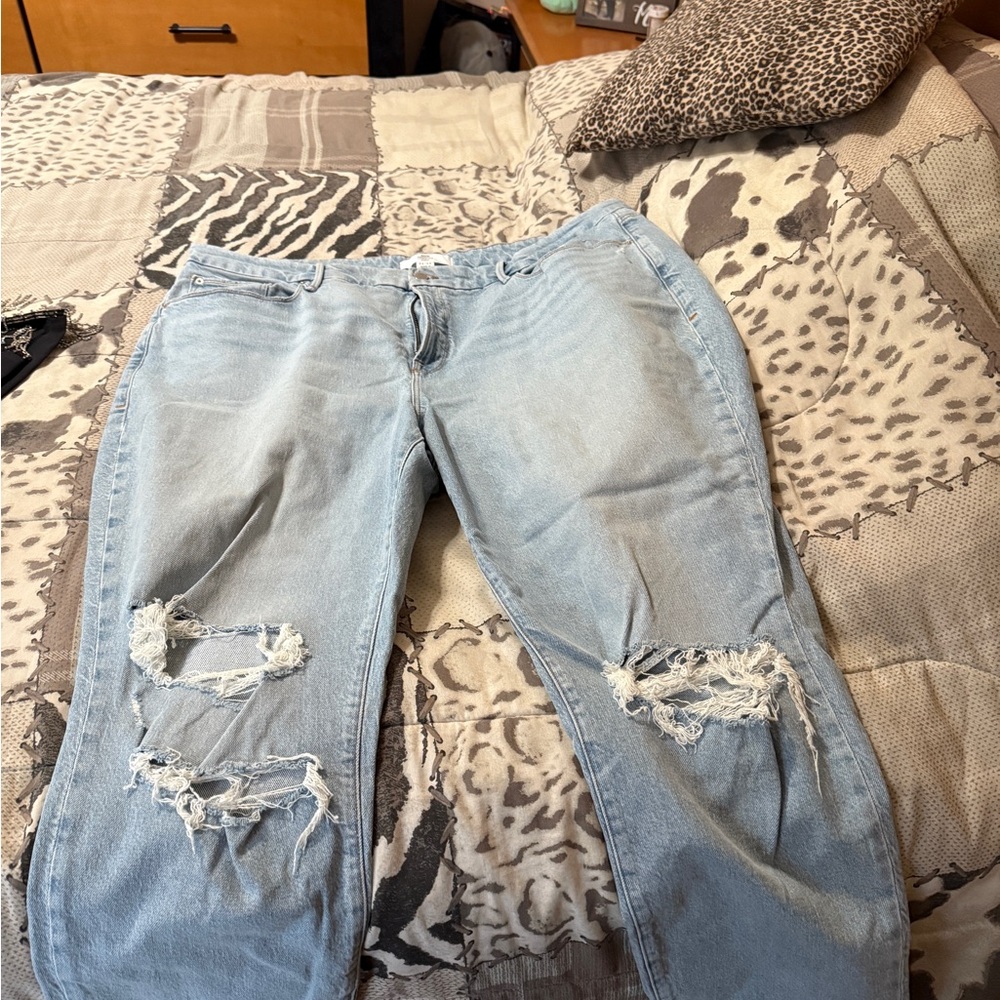 Good American Light Blue Distressed Boyfriend Jeans